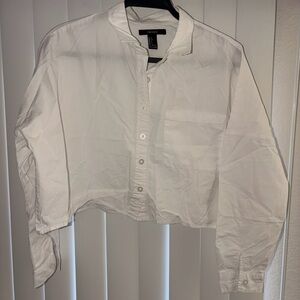 Forever 21 White Casual Button Down Cropped Shirt